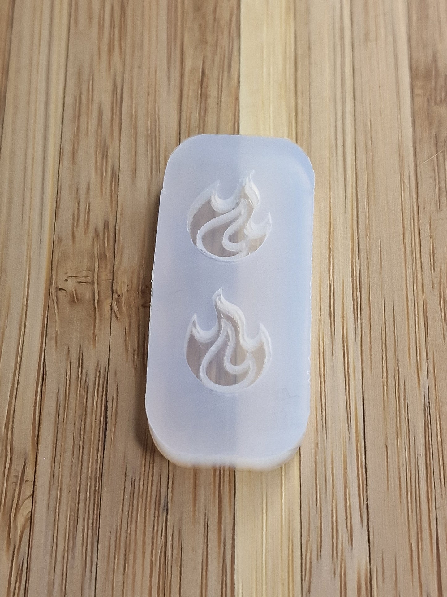 Mini moulds (earrings, embellishment, shaker, toppers etc)