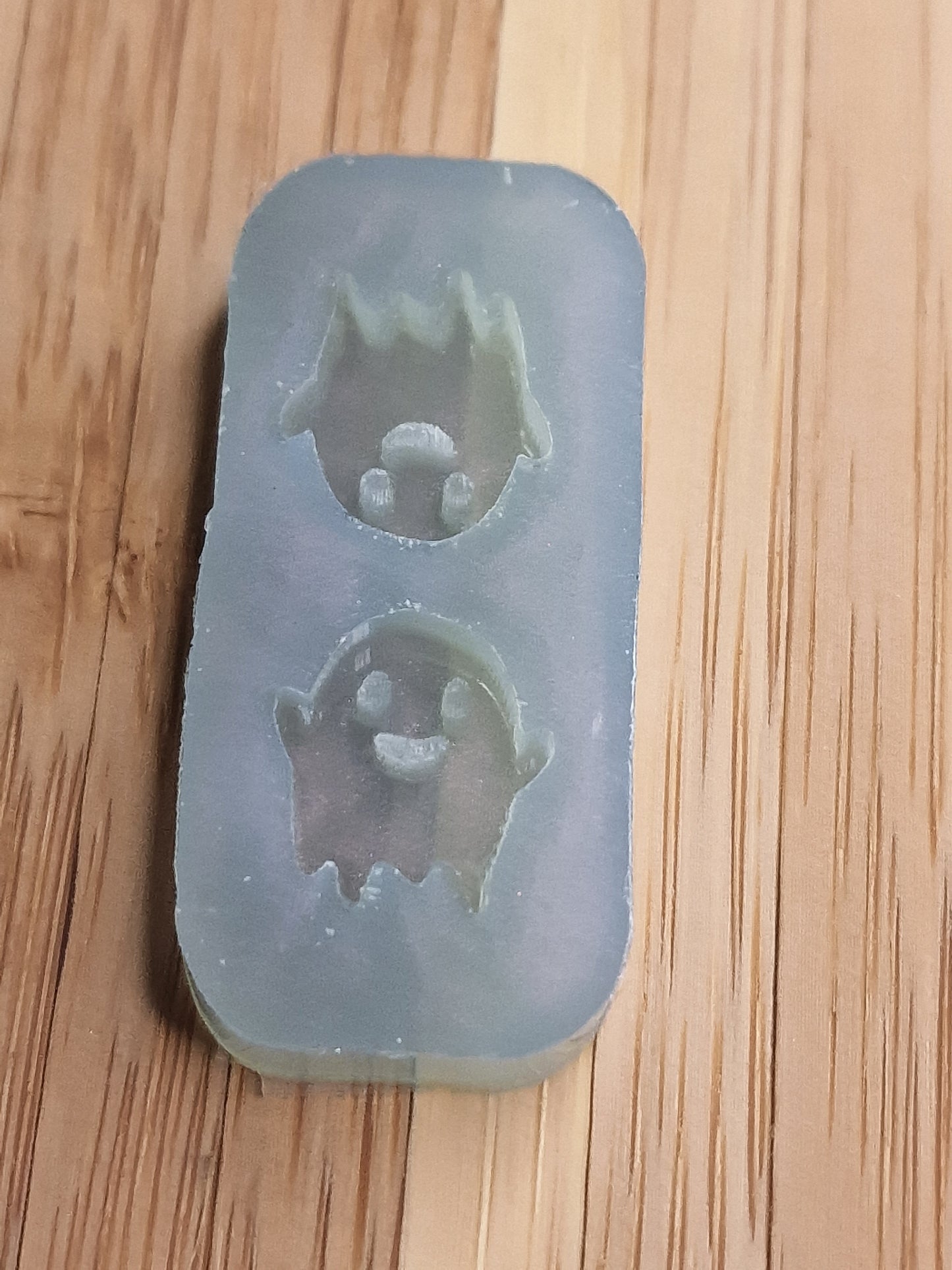 Mini moulds (earrings, embellishment, shaker, toppers etc)