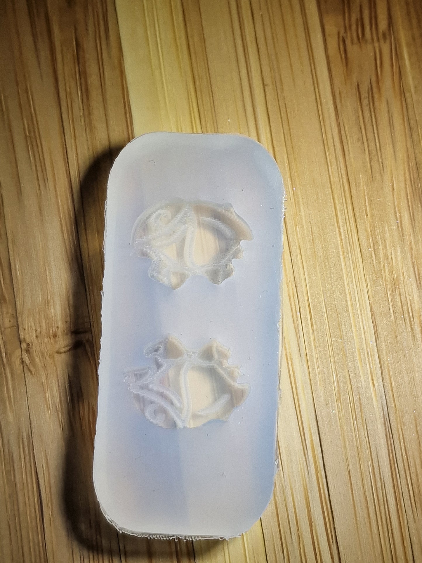 Mini moulds (earrings, embellishment, shaker, toppers etc)