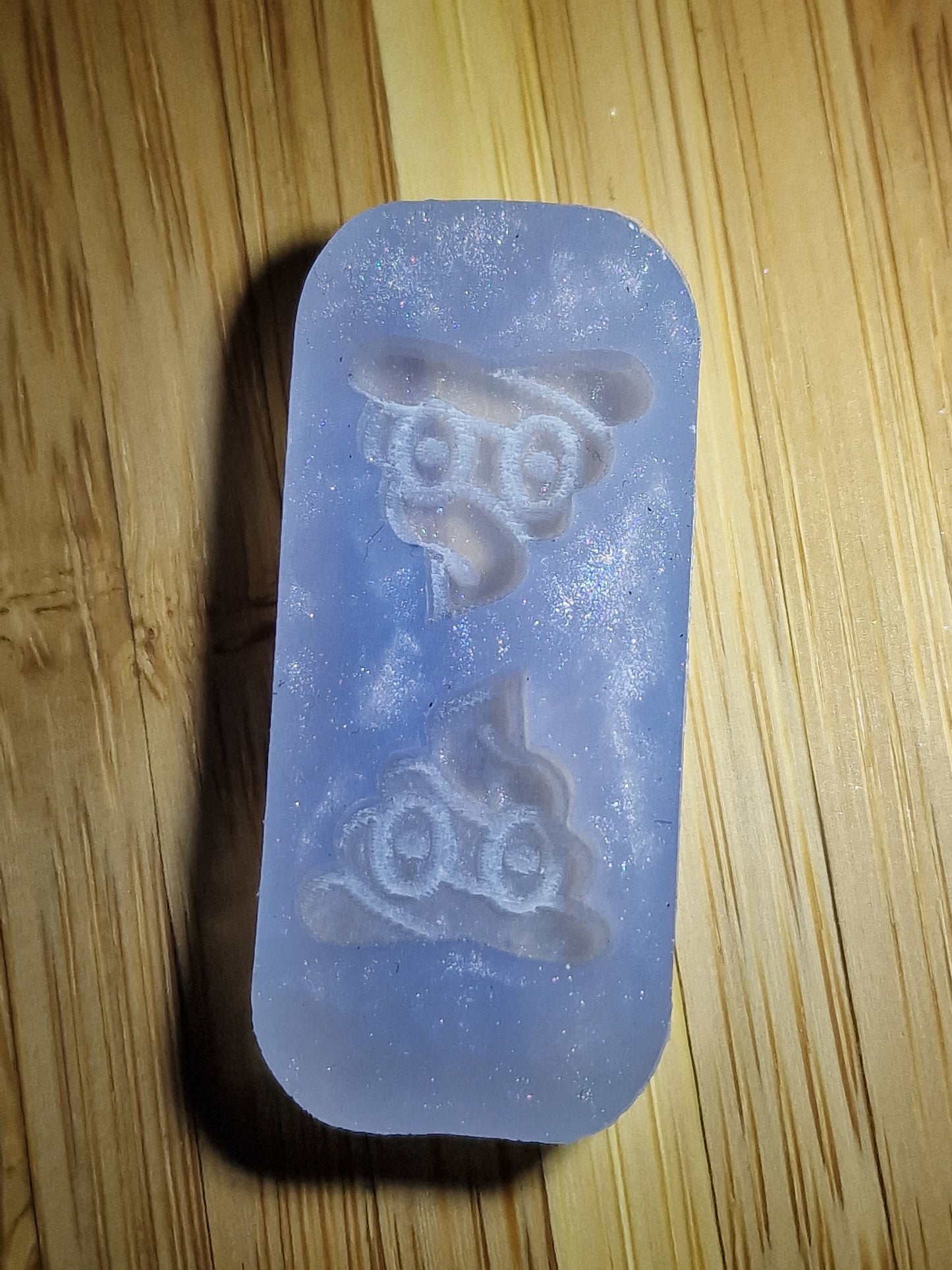 Mini moulds (earrings, embellishment, shaker, toppers etc)