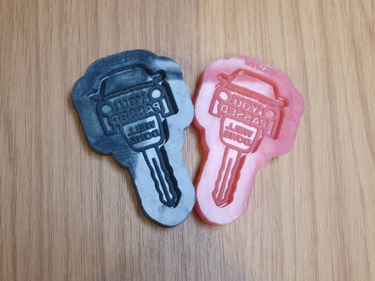 Passed Driving Test Well Done Car Key Keyring Silicone Mould